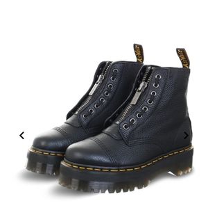 Dr.Marten Sinclair platform boots